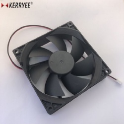 92x92x25mm DC Fan 12V